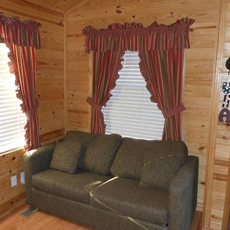 Oakzanita Springs Camping Resort Cabin 1 Descanso 외부 사진